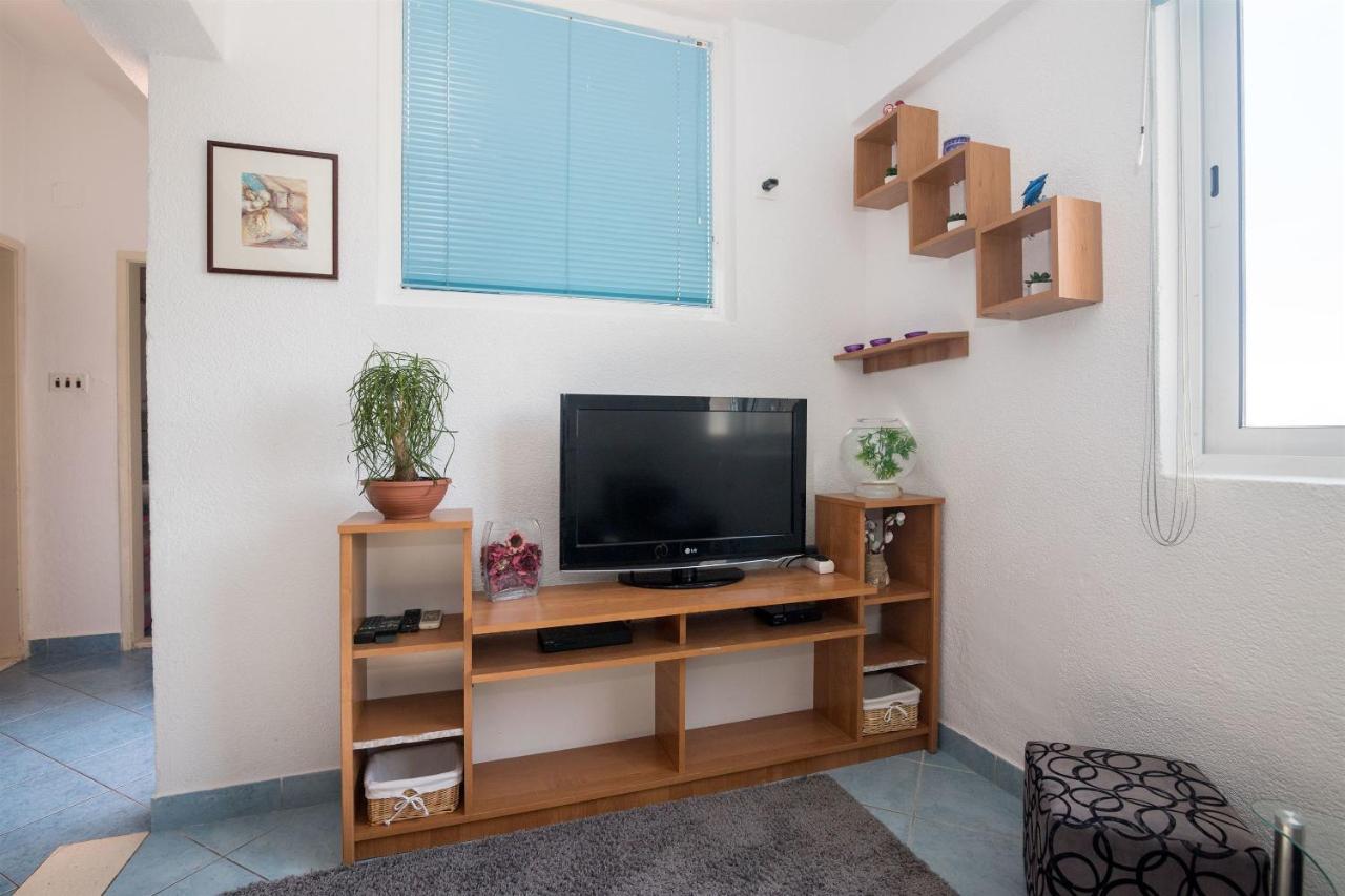 Apartments Tolj Igrane Dış mekan fotoğraf