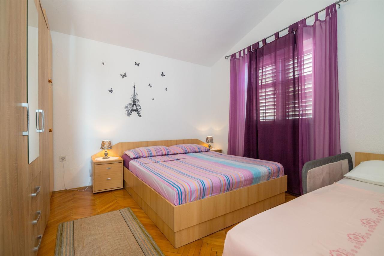 Apartments Tolj Igrane Dış mekan fotoğraf